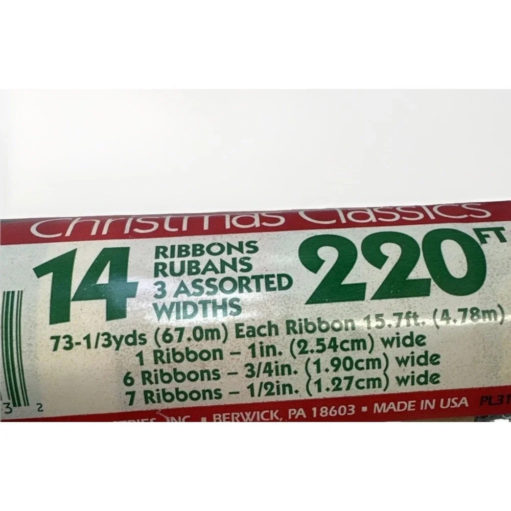 BERWICK Vintage Christmas Classics 14 Ribbons New